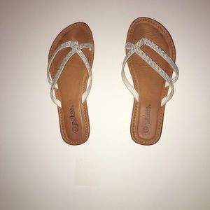Women’s sandals